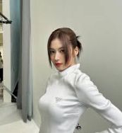 校园春色古典武侠人妻-春色校园里的古典武侠梦，人妻情深